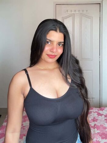 Full leaked Anushka deokate page private onlyfans photo