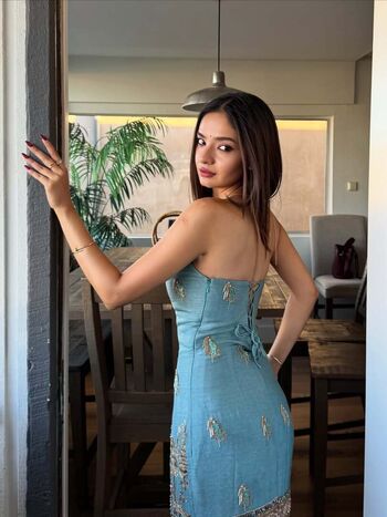Full leaked Anushka sen page private onlyfans photo