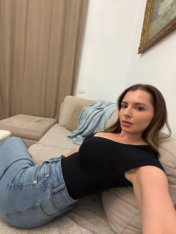 Full leaked Anxhelz private onlyfans photo