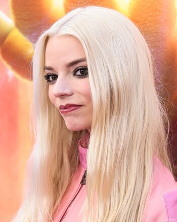 Full leaked Anya taylor joy  page private onlyfans photo