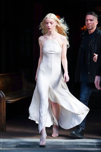 Full leaked Anya taylor joy  page private onlyfans photo