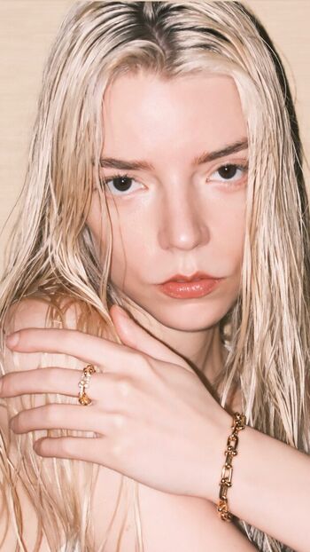 Full leaked Anya taylor joy  page private onlyfans photo