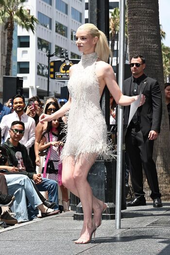 Full leaked Anya taylor joy  page private onlyfans photo