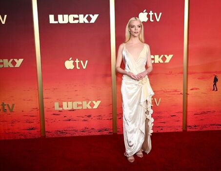 Full leaked Anya taylor joy private onlyfans photo