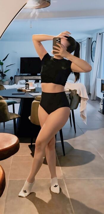 Full leaked Apollinegrmz page private onlyfans photo