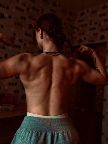 Full leaked Apollonchil private onlyfans photo