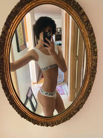 Full leaked Arabianiliad private onlyfans photo
