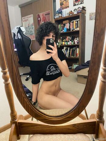 Full leaked Arabianiliad private onlyfans photo