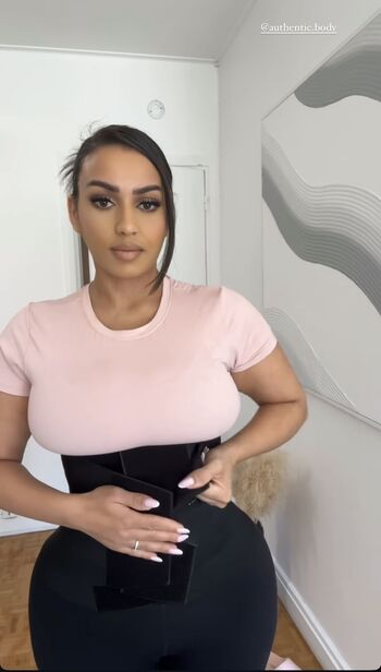 Full leaked Arbia kidadi private onlyfans photo
