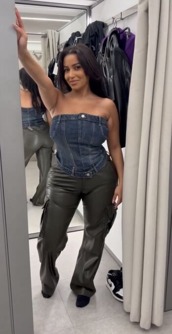 Full leaked Arbia kidadi private onlyfans photo
