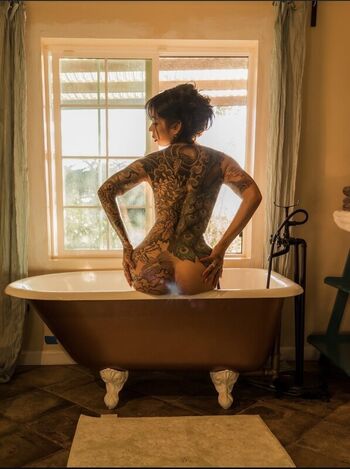 Full leaked Arekisur private onlyfans photo