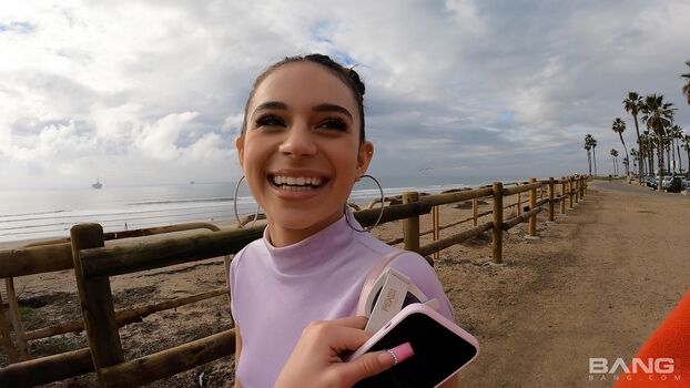 Aria Valencia