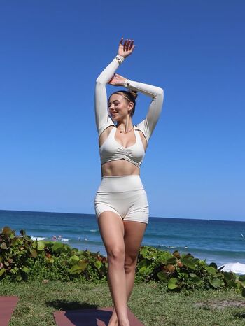 Full leaked Ariana donovan private onlyfans photo