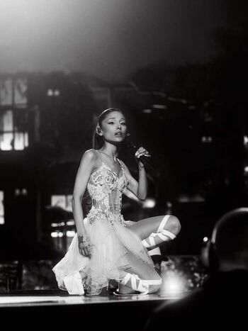 Full leaked Ariana grande private onlyfans photo