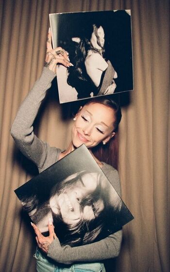 Full leaked Ariana grande  page private onlyfans photo