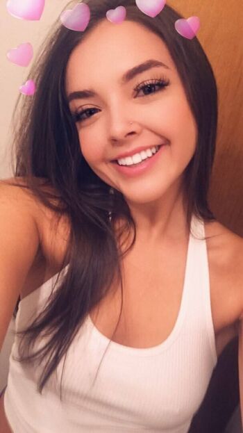 Full leaked Ariana vargas private onlyfans photo