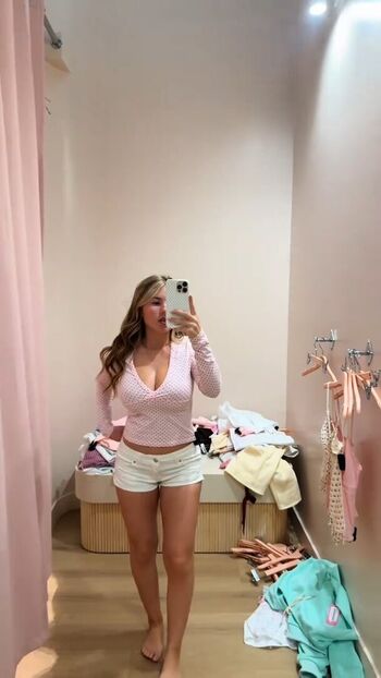 Ariana White