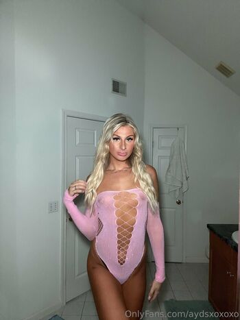 Full leaked Ariaxoxoxo page private onlyfans photo