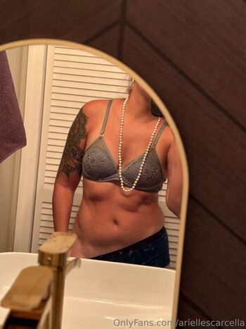 Full leaked Arielle scarcella private onlyfans photo