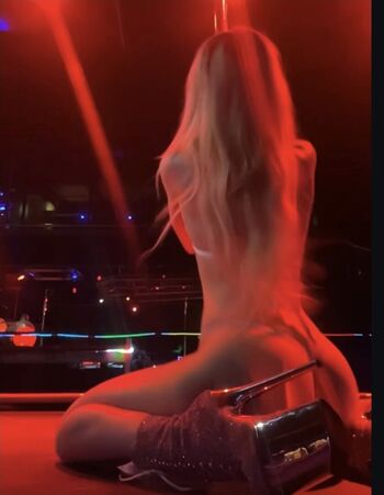 Arielmoonxoxo Elizabetha.99