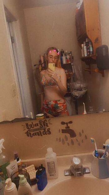 Full leaked Aries baby private onlyfans photo