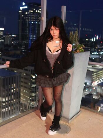 Full leaked Ariwillkillu private onlyfans photo