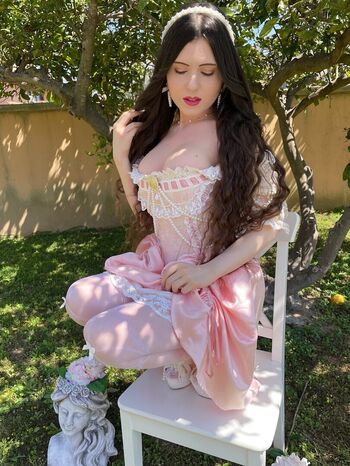 Full leaked Arual bloom private onlyfans photo