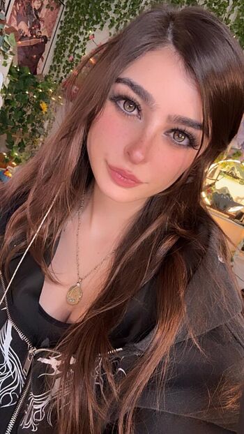 Full leaked Aruuu page private onlyfans photo
