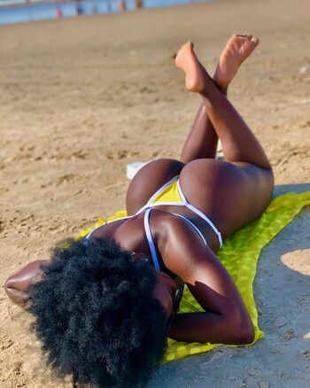 Full leaked Aryy ribeiro private onlyfans photo