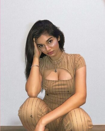 Full leaked Asfa sinha page private onlyfans photo