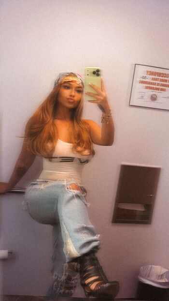 Full leaked Ash kash private onlyfans photo