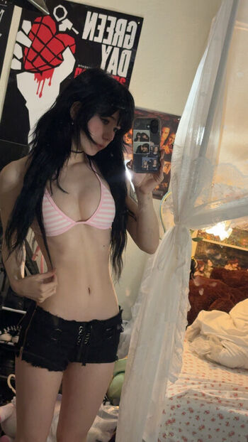 Full leaked Ashisbees page private onlyfans photo