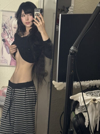 Full leaked Ashisbees private onlyfans photo