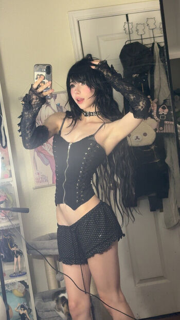 Full leaked Ashisbees private onlyfans photo