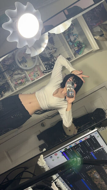 Full leaked Ashisbees private onlyfans photo