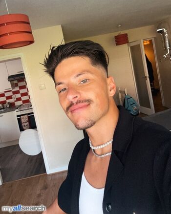 Full leaked Ashleecoggin private onlyfans photo