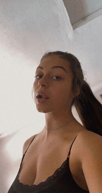 Full leaked Ashleighmarchetti private onlyfans photo