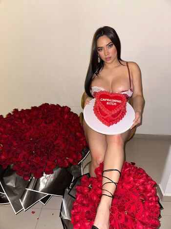 Full leaked Ashley carolin private onlyfans photo