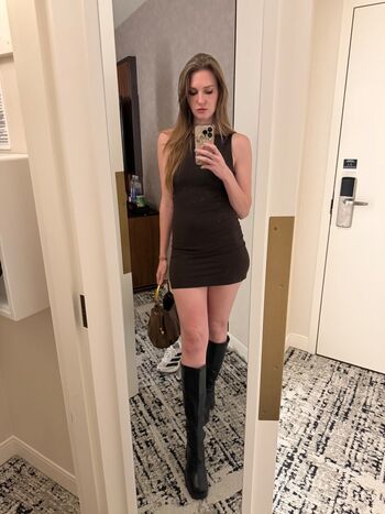 Full leaked Ashley lane page private onlyfans photo