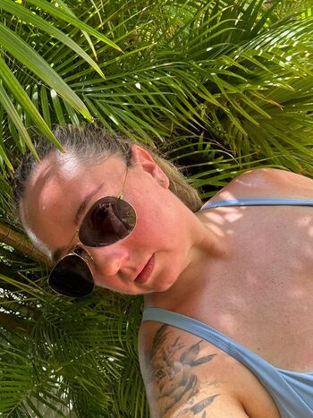 Full leaked Ashleylou private onlyfans photo