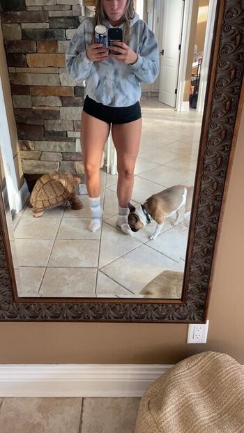 Full leaked Ashleyyjordann private onlyfans photo