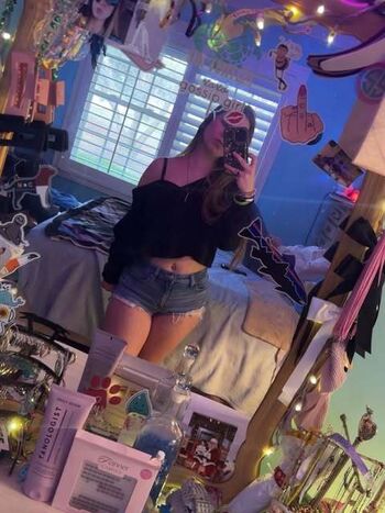 Ashleyyrobersonn