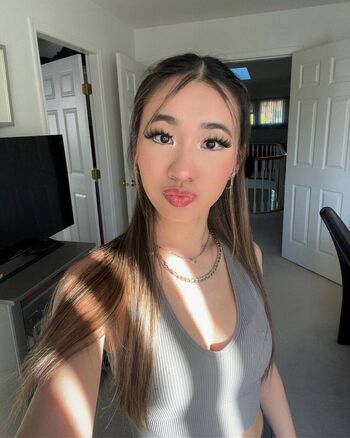 Full leaked Ashleyyshum private onlyfans photo