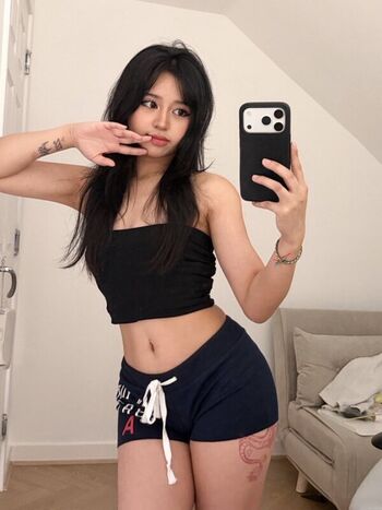 Full leaked Ashlyne private onlyfans photo