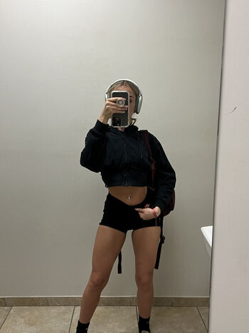Full leaked Ashxmari private onlyfans photo