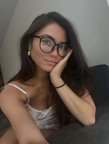Full leaked Asianfrecklesxx private onlyfans photo