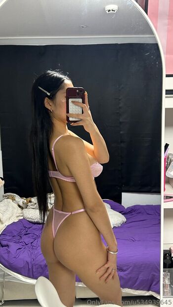 Full leaked Asianwifevera private onlyfans photo