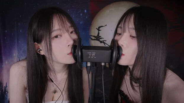 Full leaked Asmr earlicking private onlyfans photo