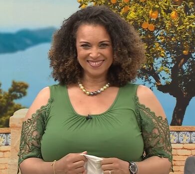 Astrid Van Der Staaij