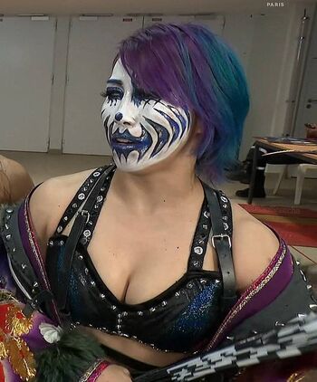 Asuka WWE